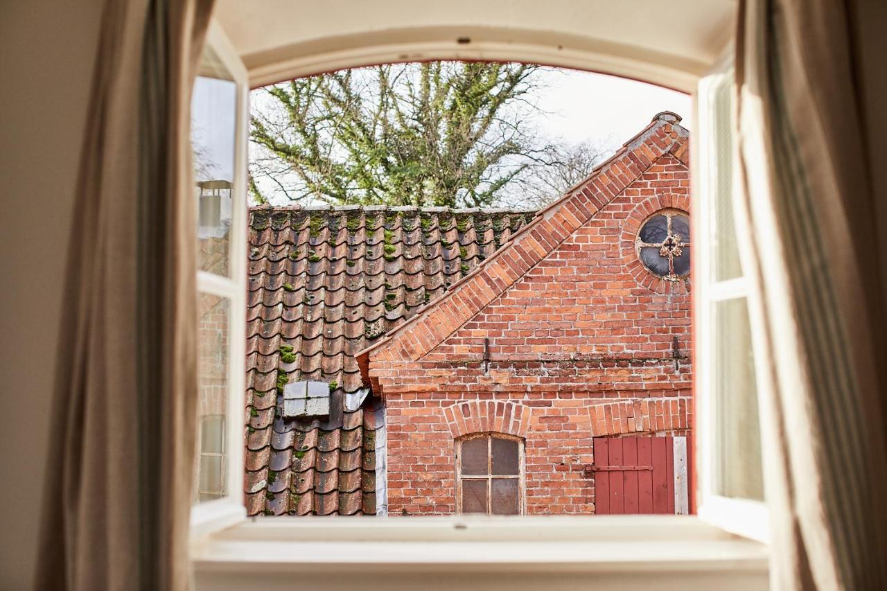 Gut Hohenstein - Meiereiappartment Barkelsby Bagian luar foto
