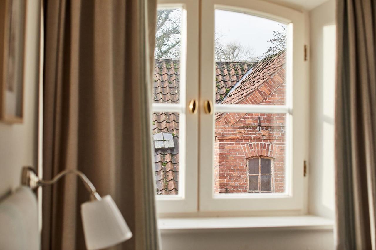 Gut Hohenstein - Meiereiappartment Barkelsby Bagian luar foto